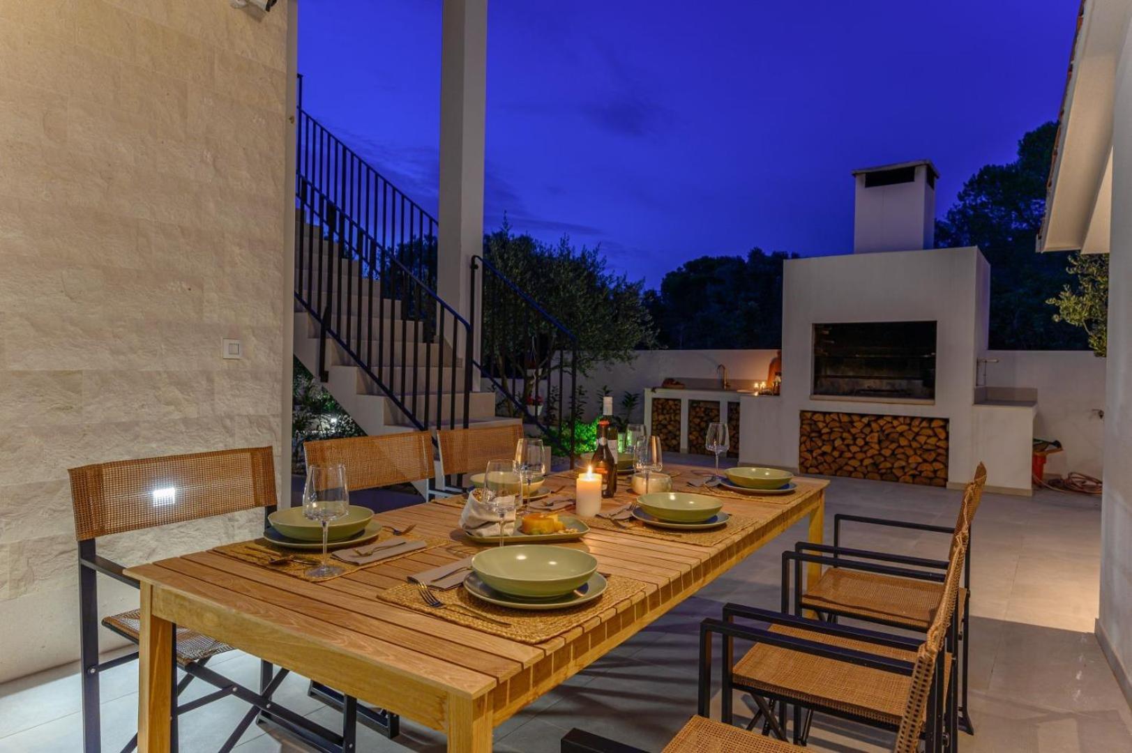 Luxury Villa Del Sogno With Pool, Jacuzzi, Parking Okrug Gornji Zewnętrze zdjęcie