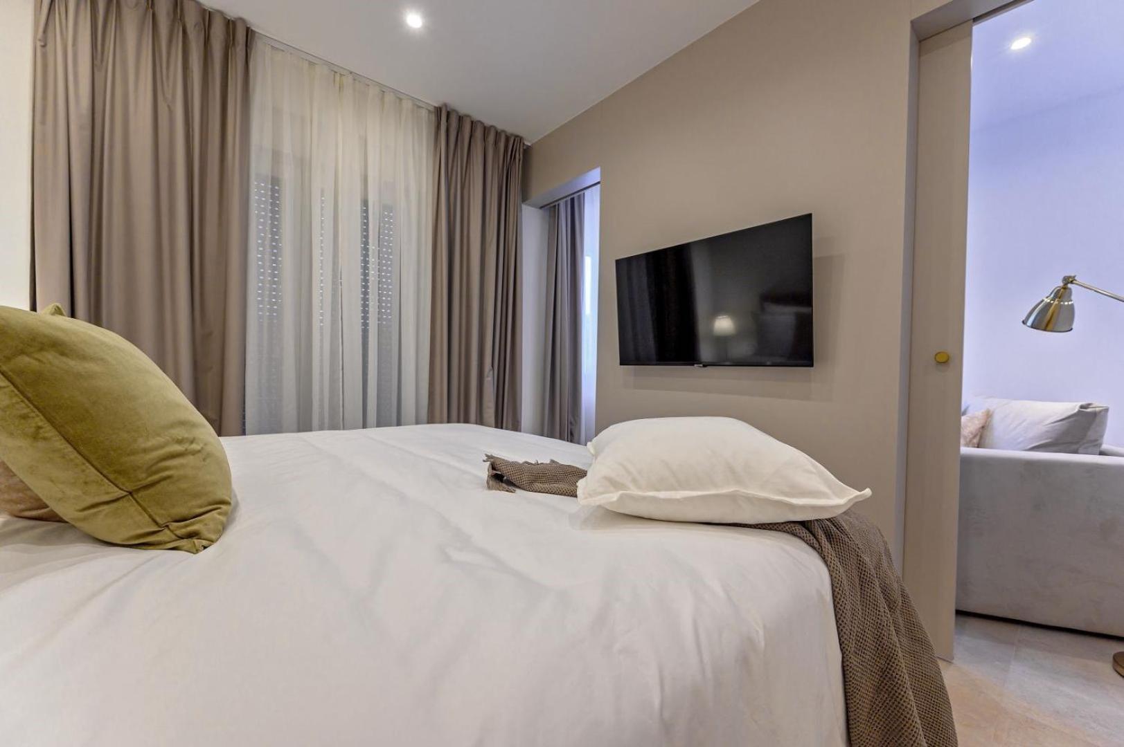 Luxury Villa Del Sogno With Pool, Jacuzzi, Parking Okrug Gornji Zewnętrze zdjęcie
