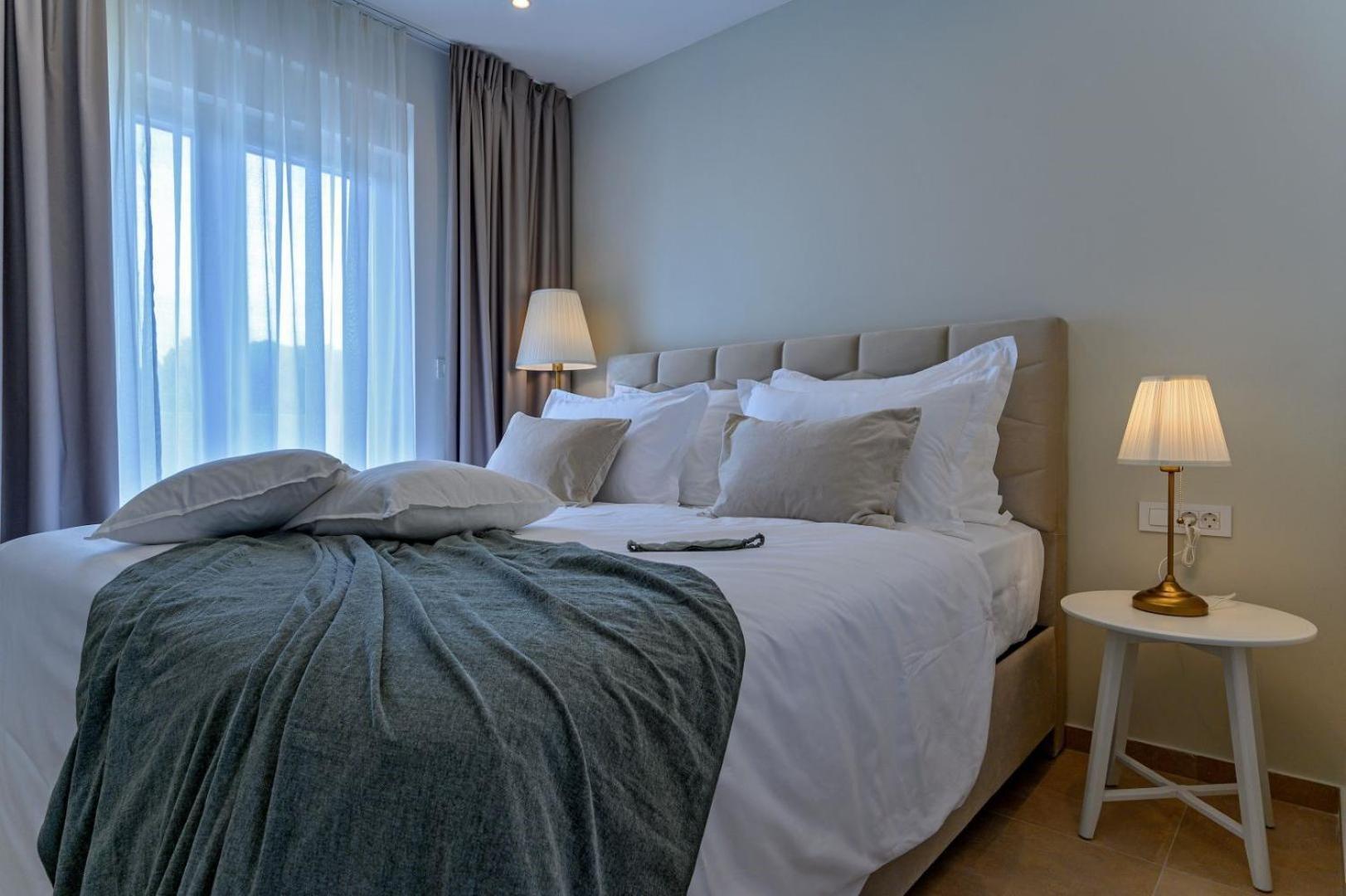 Luxury Villa Del Sogno With Pool, Jacuzzi, Parking Okrug Gornji Zewnętrze zdjęcie